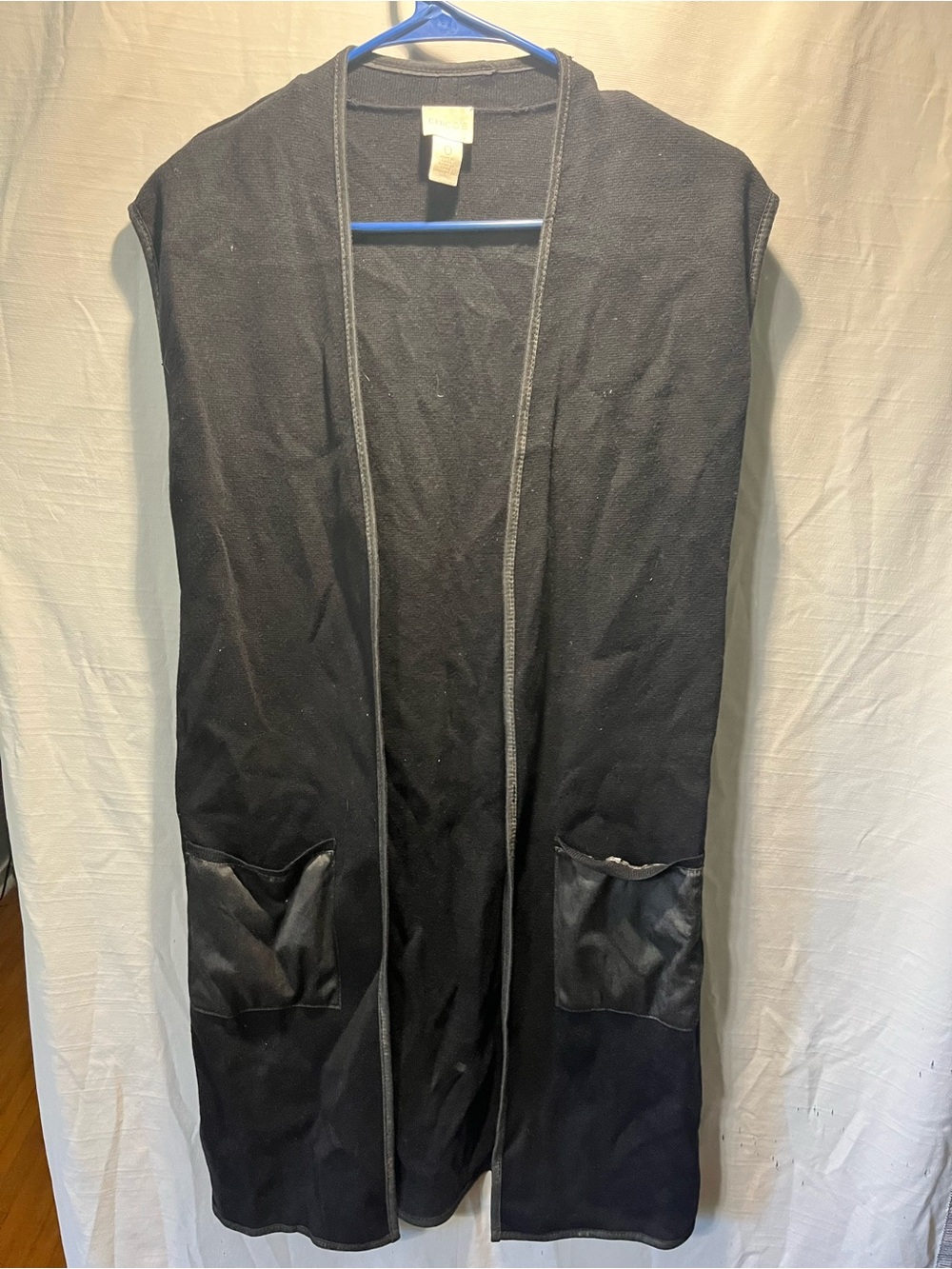Sleeveless Black Longline Vest with Pockets